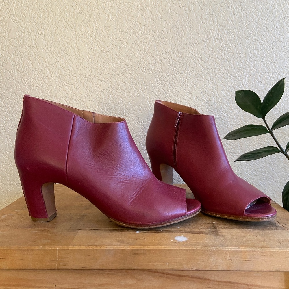 Maison Margiela peep toe ankle boot 36